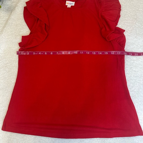 LulaRoe Leann ruffle top. Size XS. - Picture 4 of 7